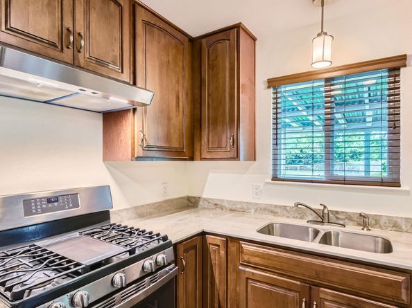 2112 Cindy LN, Austin TX 78727
