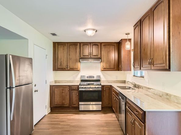 2112 Cindy LN, Austin TX 78727