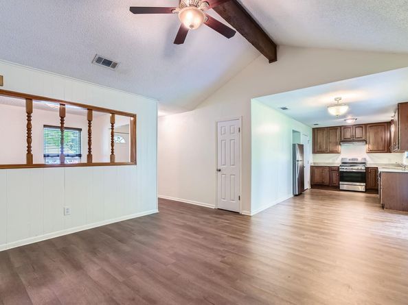 2112 Cindy LN, Austin TX 78727