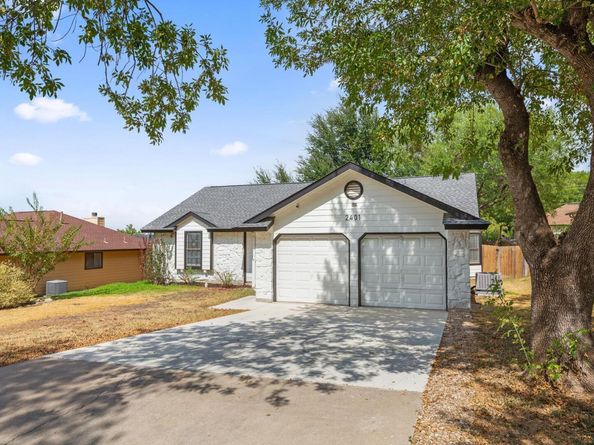 2401 Lasso DR, Round Rock TX 78681