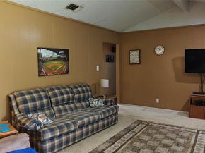 526 Dennis DR, Round Rock TX 78664