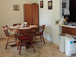 526 Dennis DR, Round Rock TX 78664