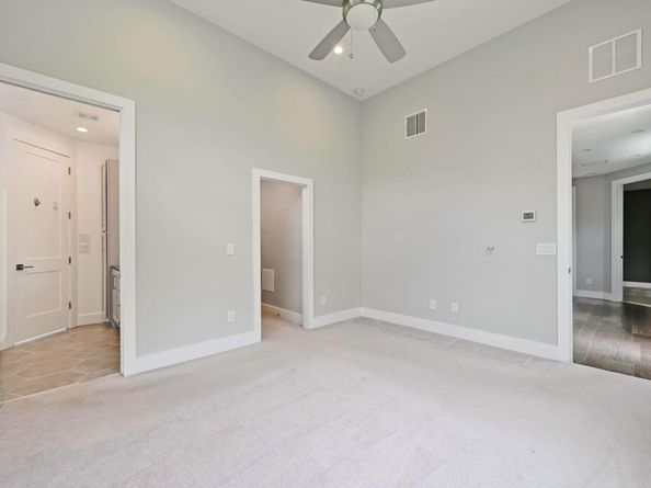 2305 E 16th ST A, Austin TX 78702