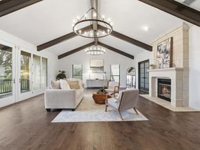 102 Laura LN, Austin TX 78746