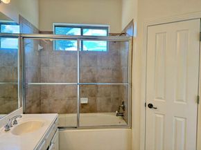 4307 Eck LN 109, Austin TX 78734