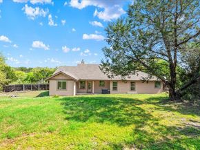 1058 Daviot DR, Spicewood TX 78669