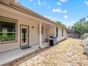 1058 Daviot DR, Spicewood TX 78669