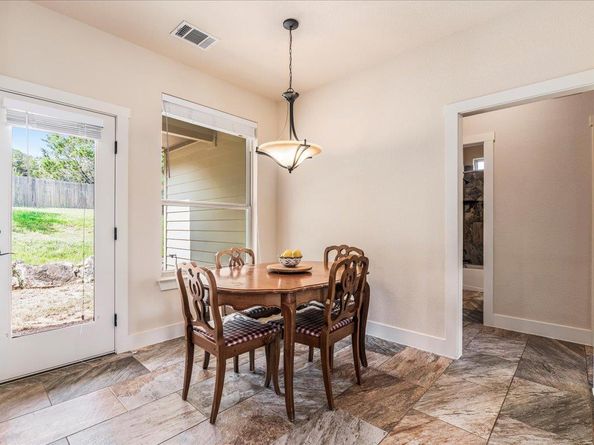 1058 Daviot DR, Spicewood TX 78669