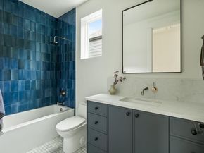 1004 Juanita 2, Austin TX 78704