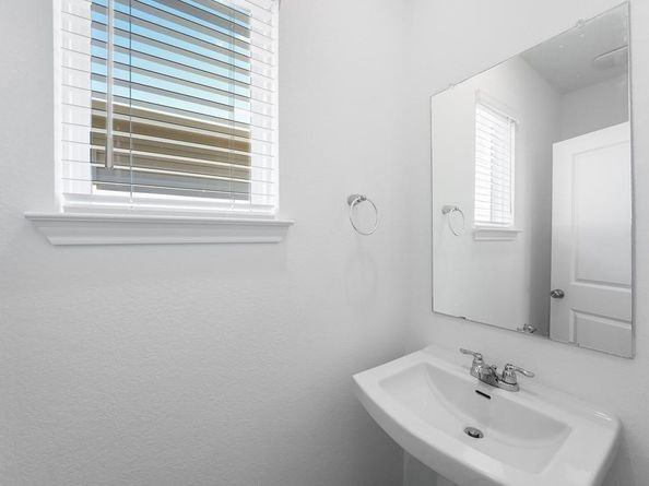 6021 Alfred Acres DR, Del Valle TX 78617