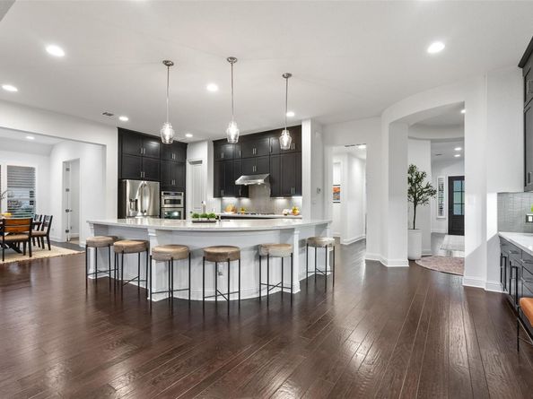 307 Lodestone LN, Austin TX 78738