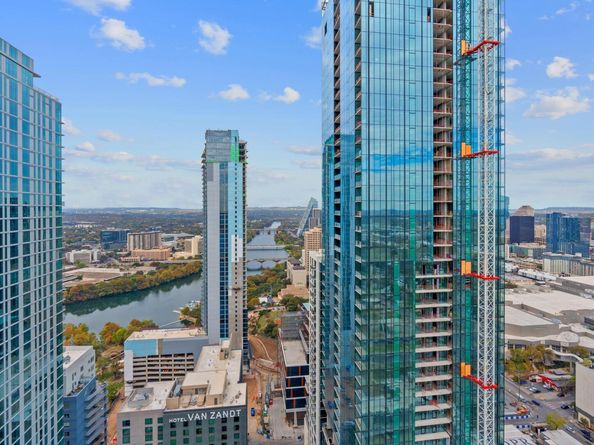 84 East Ave 4001, Austin TX 78701