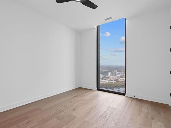 84 East Ave 4001, Austin TX 78701