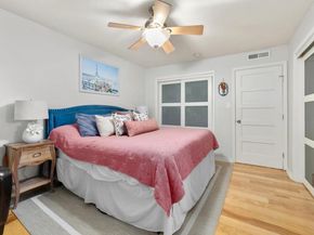 1210 Windsor RD 122, Austin TX 78703