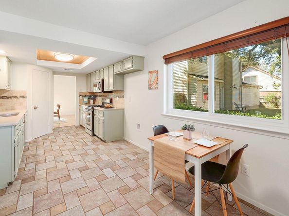 1400 Doonesbury DR, Austin TX 78758