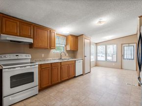208 Purser ST, Liberty Hill TX 78642