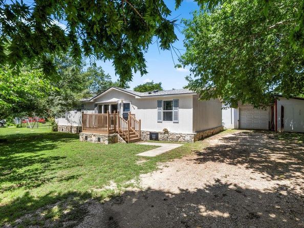 208 Purser ST, Liberty Hill TX 78642