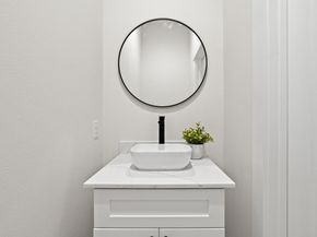 2309 Montopolis DR 4, Austin TX 78741