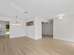 10107 Oak Hollow DR, Austin TX 78758