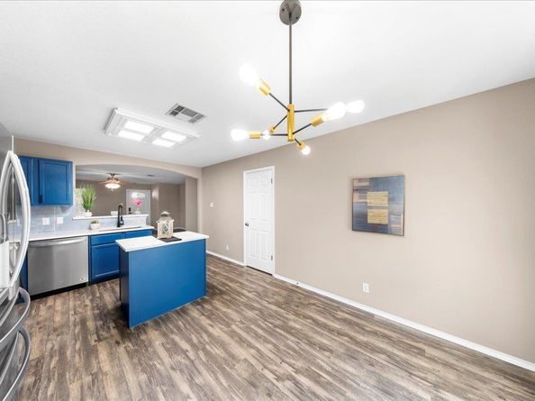202 Ashbury DR, Leander TX 78641
