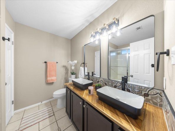 202 Ashbury DR, Leander TX 78641