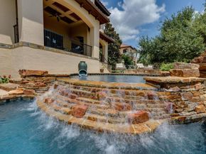 3905 Sugarloaf DR, Austin TX 78738