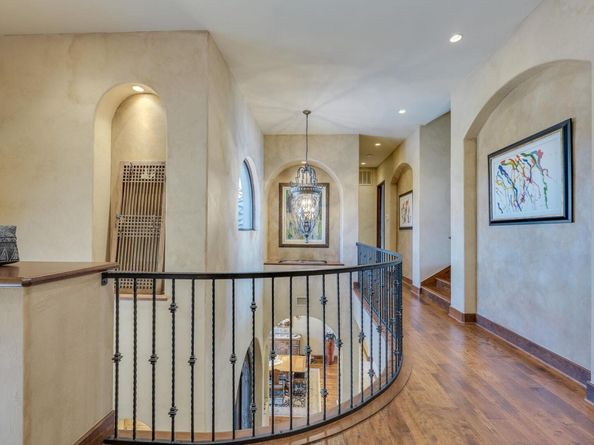 3905 Sugarloaf DR, Austin TX 78738