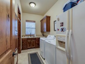 3905 Sugarloaf DR, Austin TX 78738