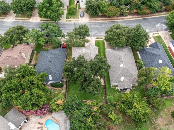 8602 Bobcat DR, Round Rock TX 78681