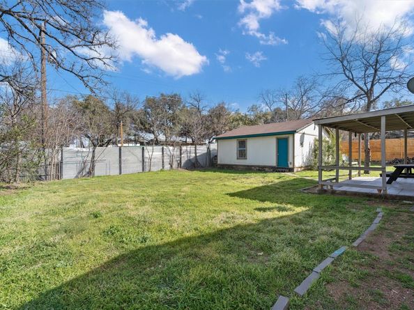 11705 Pollyanna Ave, Austin TX 78753