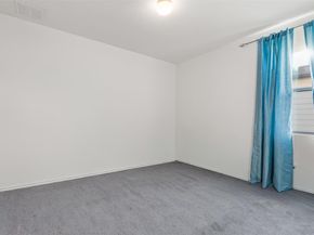 9107 Moonstone DR 79, Austin TX 78729