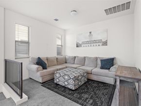 9107 Moonstone DR 79, Austin TX 78729