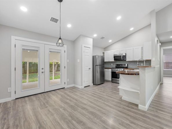 1807 Verbena WAY, Round Rock TX 78664