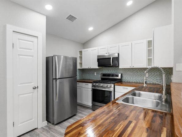 1807 Verbena WAY, Round Rock TX 78664