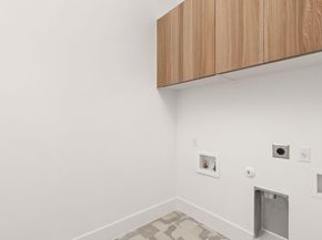 1610 Harvey 2, Austin TX 78702