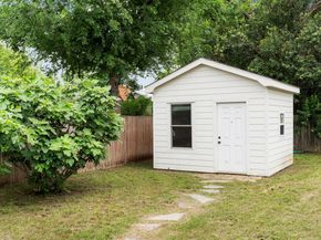 1215 Payne Ave, Austin TX 78757