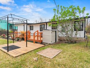 1109 Arcadia Ave, Austin TX 78757