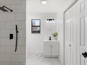 1109 Arcadia Ave, Austin TX 78757