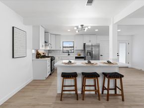 1109 Arcadia Ave, Austin TX 78757