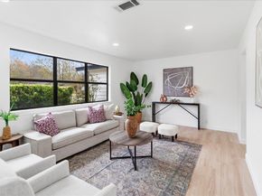 1109 Arcadia Ave, Austin TX 78757