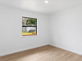 1109 Arcadia Ave, Austin TX 78757