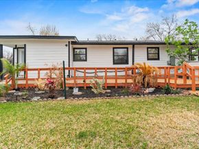 1109 Arcadia Ave, Austin TX 78757