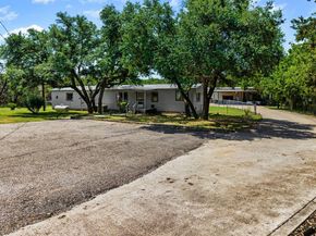 22601 Dewberry HOLW, Leander TX 78641