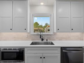 210 Fallwell ST, Liberty Hill TX 78642
