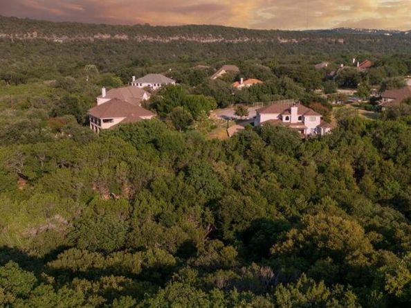 2909 Niagara DR, Austin TX 78733
