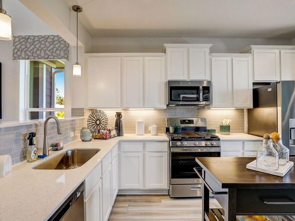 18909 Schultz LN, Round Rock TX 78665