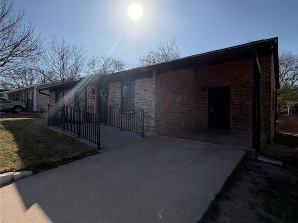 6010 Waycross DR, Austin TX 78745