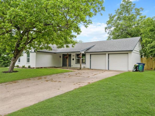 9204 Collinfield DR, Austin TX 78758