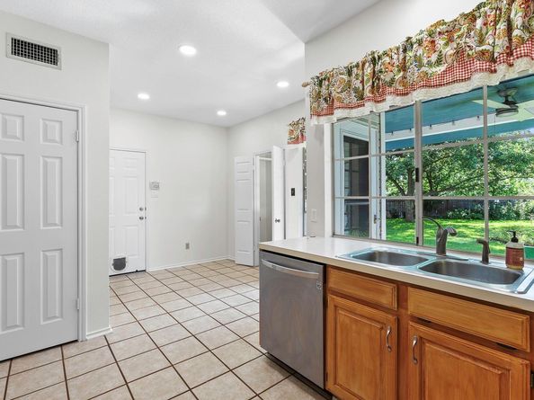 2510 Cynthia CT, Leander TX 78641