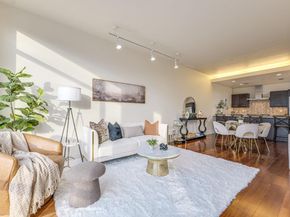 210 Lee Barton DR 421, Austin TX 78704